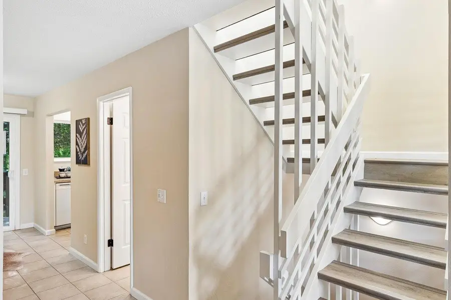 4024 Farm Hill #8, Redwood City, CA 94061 - #2