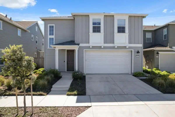 282 Wharf Terrace, Marina, CA 93933