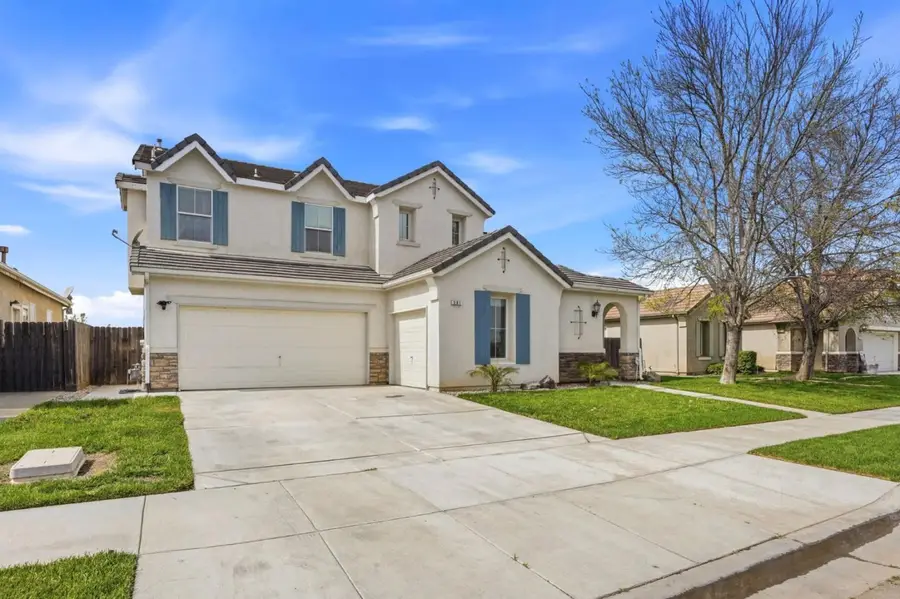 381 Honeybell Street, Los Banos, CA 93635 - #2