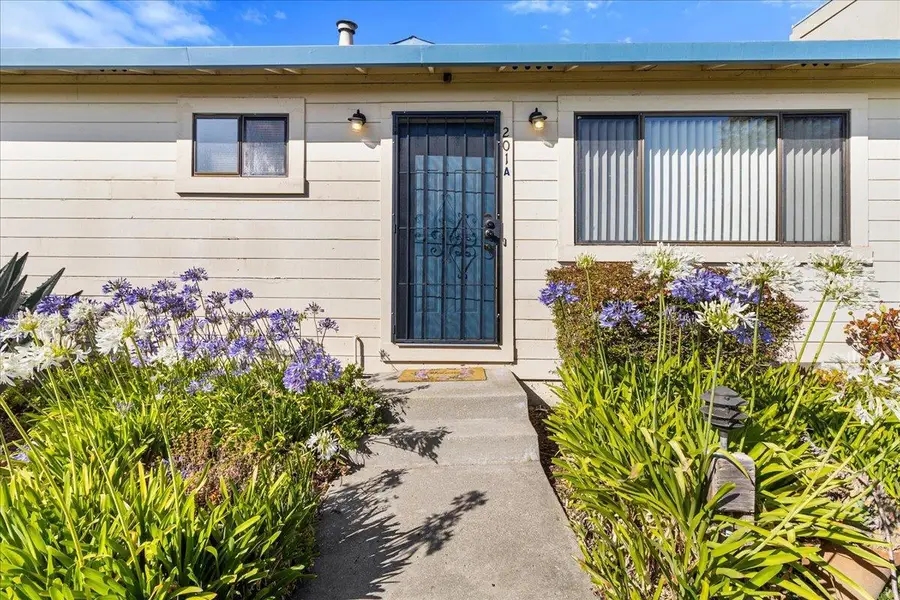 201 Silver Leaf Drive #A, Watsonville, CA 95076 - #3