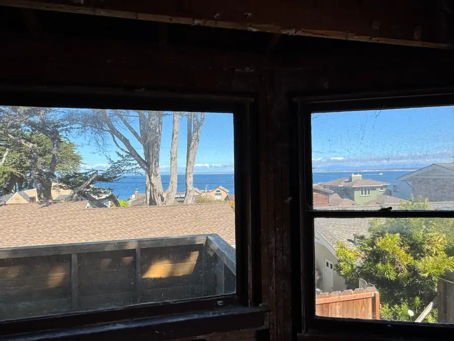 1046 Balboa Avenue, Pacific Grove, CA 93950 - #2