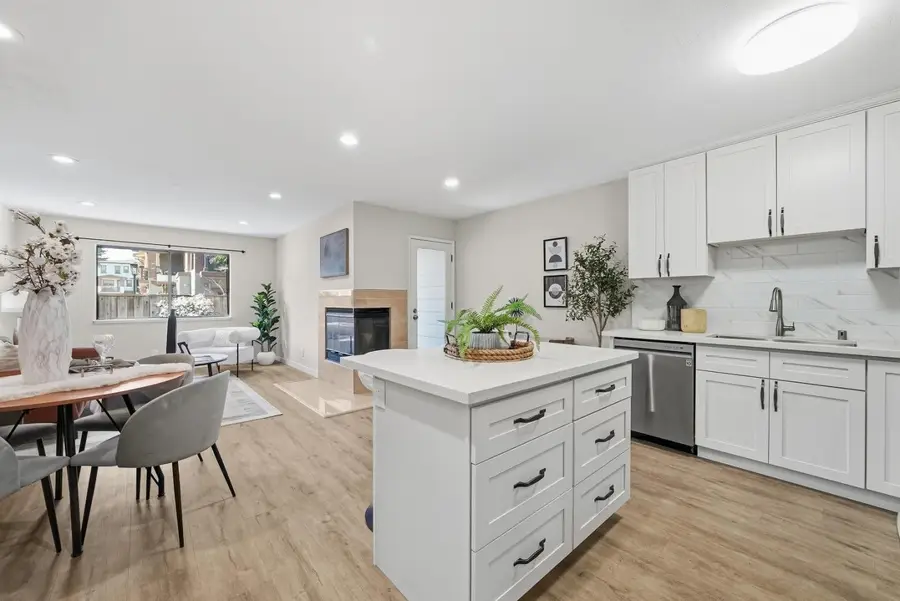 1983 San Luis Avenue #22, Mountain View, CA 94043 - #3