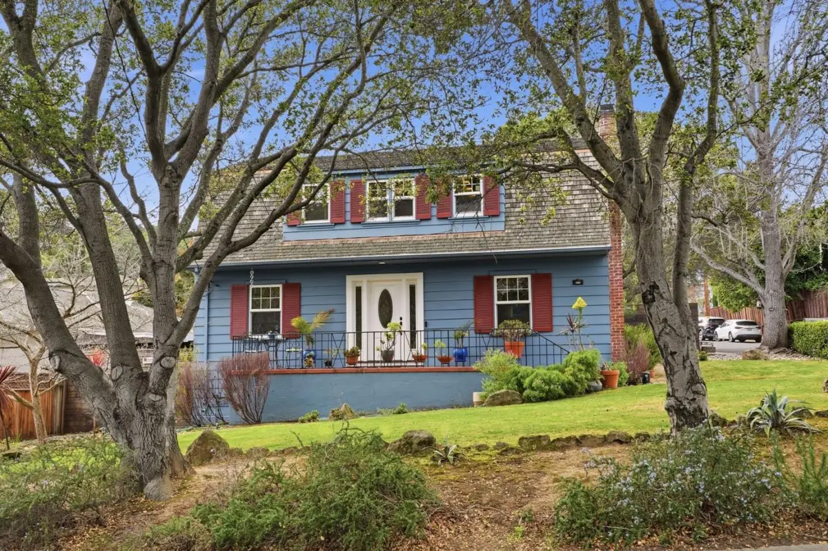 2001 Sharon Avenue, Belmont, CA 94002 - #1