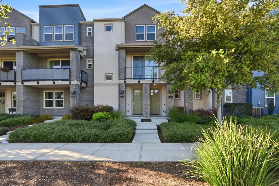 910 E Duane Avenue #5, Sunnyvale, CA 94085 - #2