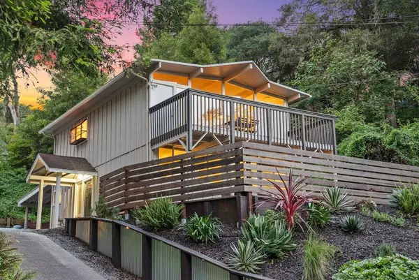 704 Encino Drive, Aptos, CA 95003