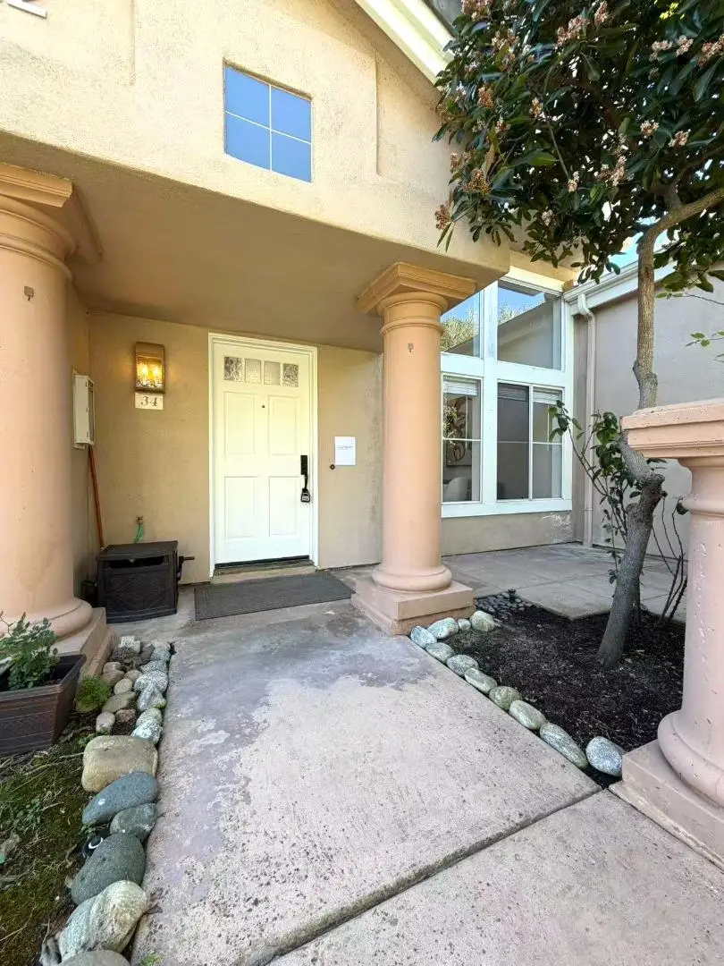 12922 Carmel Creek Road #34, San Diego, CA 92130 - #2