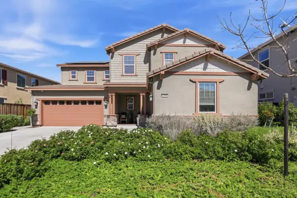 2481 Apple Tree Way, Gilroy, CA 95020