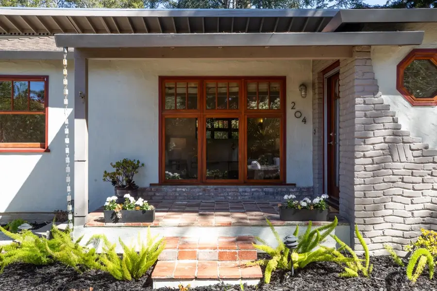 204 Princeton Road, Menlo Park, CA 94025 - #3