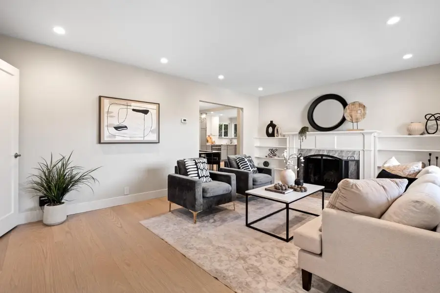 1709 Hillman Avenue, Belmont, CA 94002 - #2