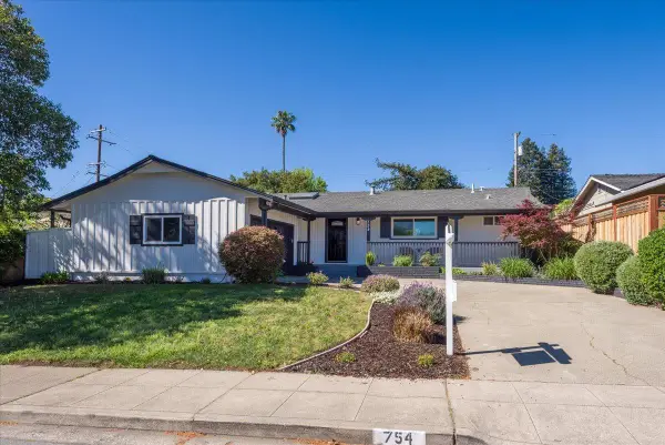Address Withheld By Seller, Redwood City, CA 94061