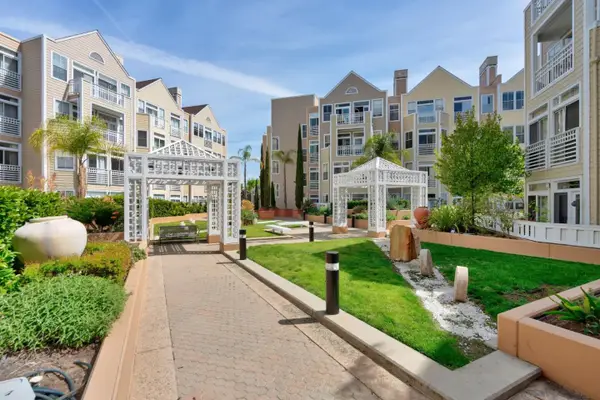 550 Ortega Avenue #B330, Mountain View, CA 94040