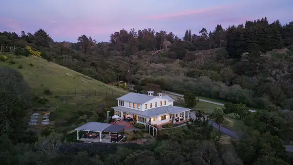 365 Race Horse Lane, Watsonville, CA 95076