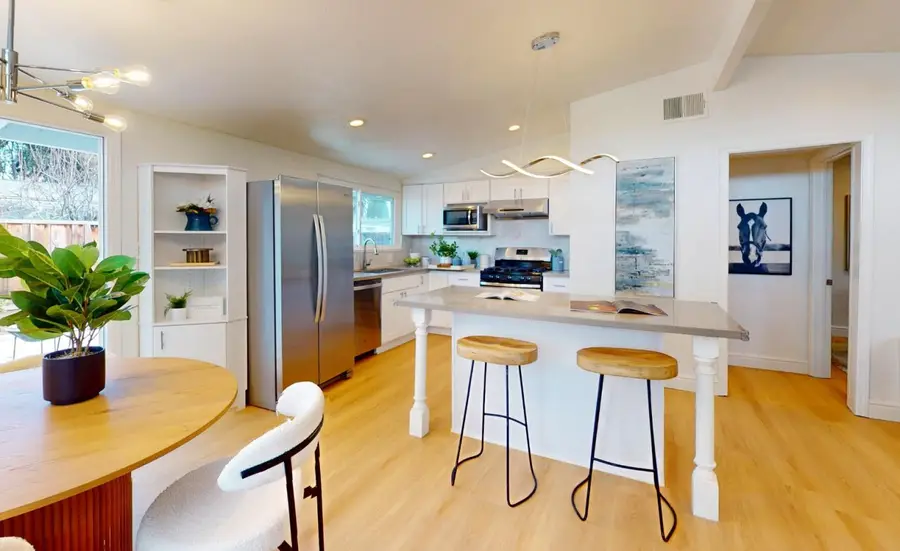 696 Lakehaven Drive, Sunnyvale, CA 94089 - #2