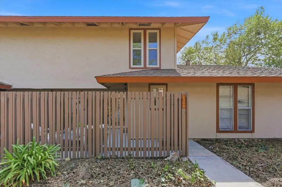 236 E Red Oak Drive #B, Sunnyvale, CA 94086 - #2