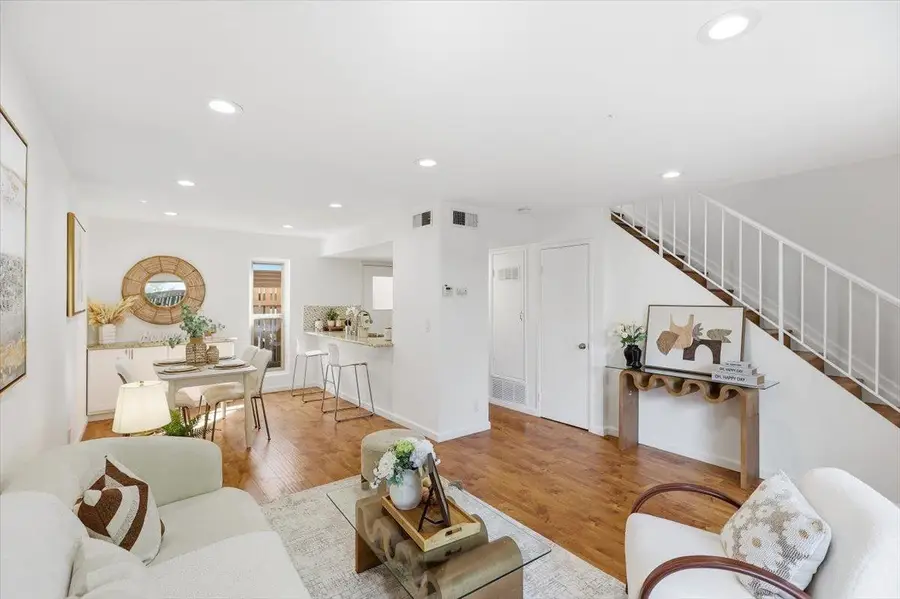 236 E Red Oak Drive #B, Sunnyvale, CA 94086 - #3