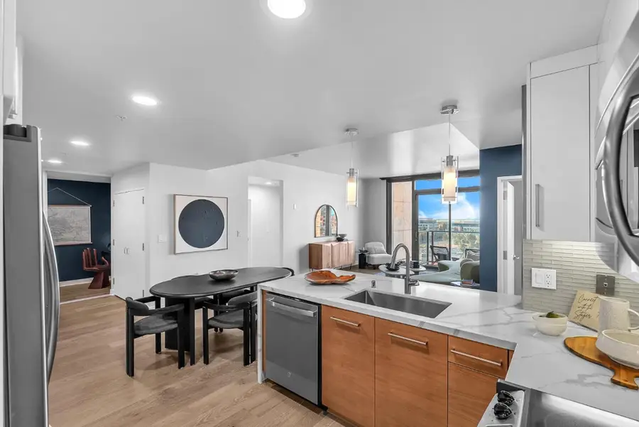 38 N Almaden Boulevard #1115, San Jose, CA 95110 - #2