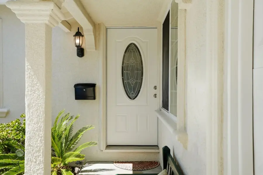 17468 Via Primero, San Lorenzo, CA 94580 - #3