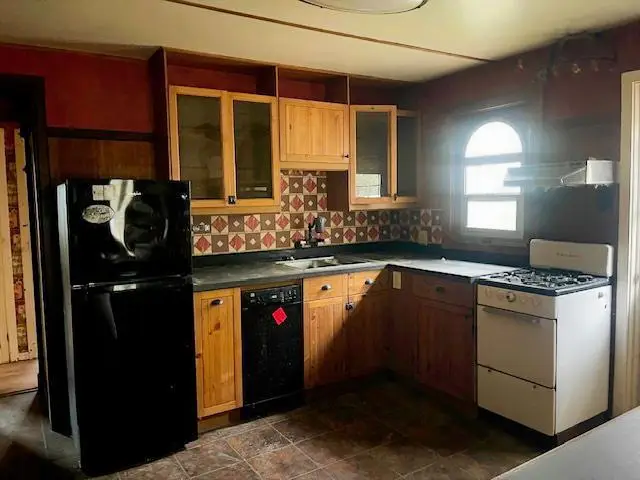 Address Withheld By Seller, Pacific Grove, CA 93950 - #3