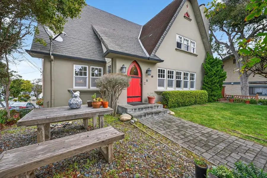 410 Pine Avenue, Pacific Grove, CA 93950 - #2