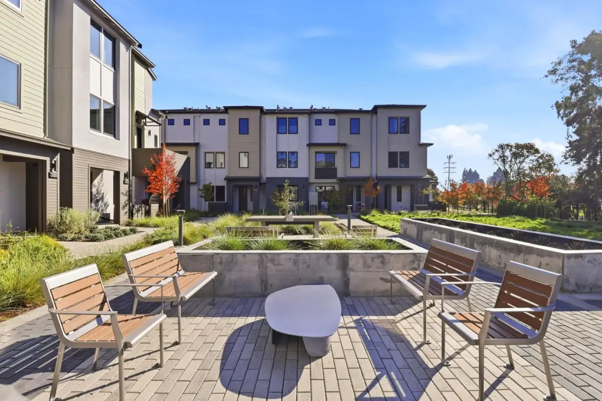 1125 Esther Court, Palo Alto, CA 94303 - #1