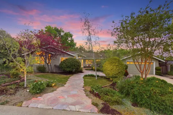 1037 Yorkshire Drive, Los Altos, CA 94024