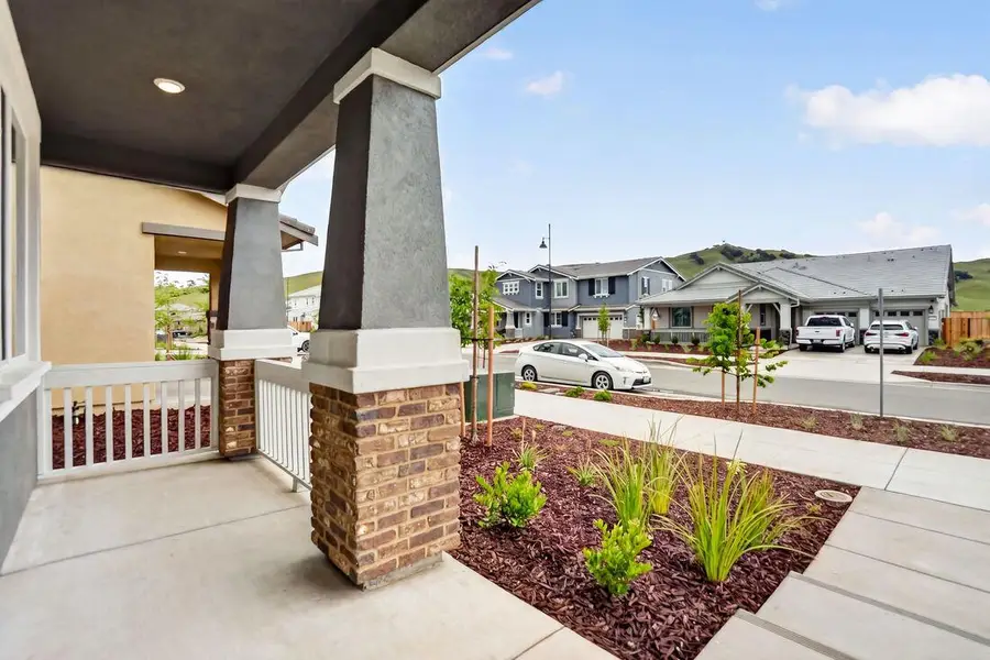 196 Golden Gate Lane, Vacaville, CA 95687 - #2