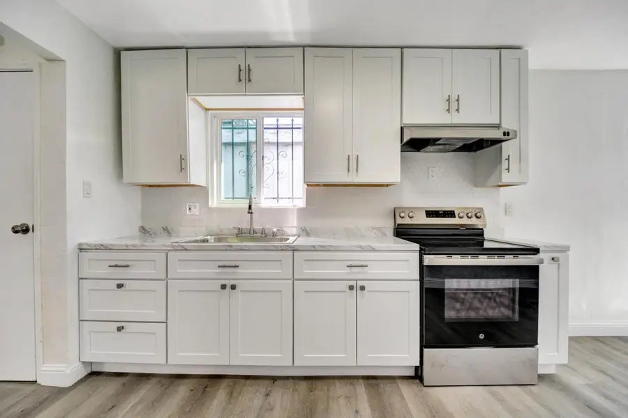 652 2nd Street, Richmond, CA 94801 - #3