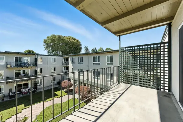 932 Peninsula Avenue #406, San Mateo, CA 94401