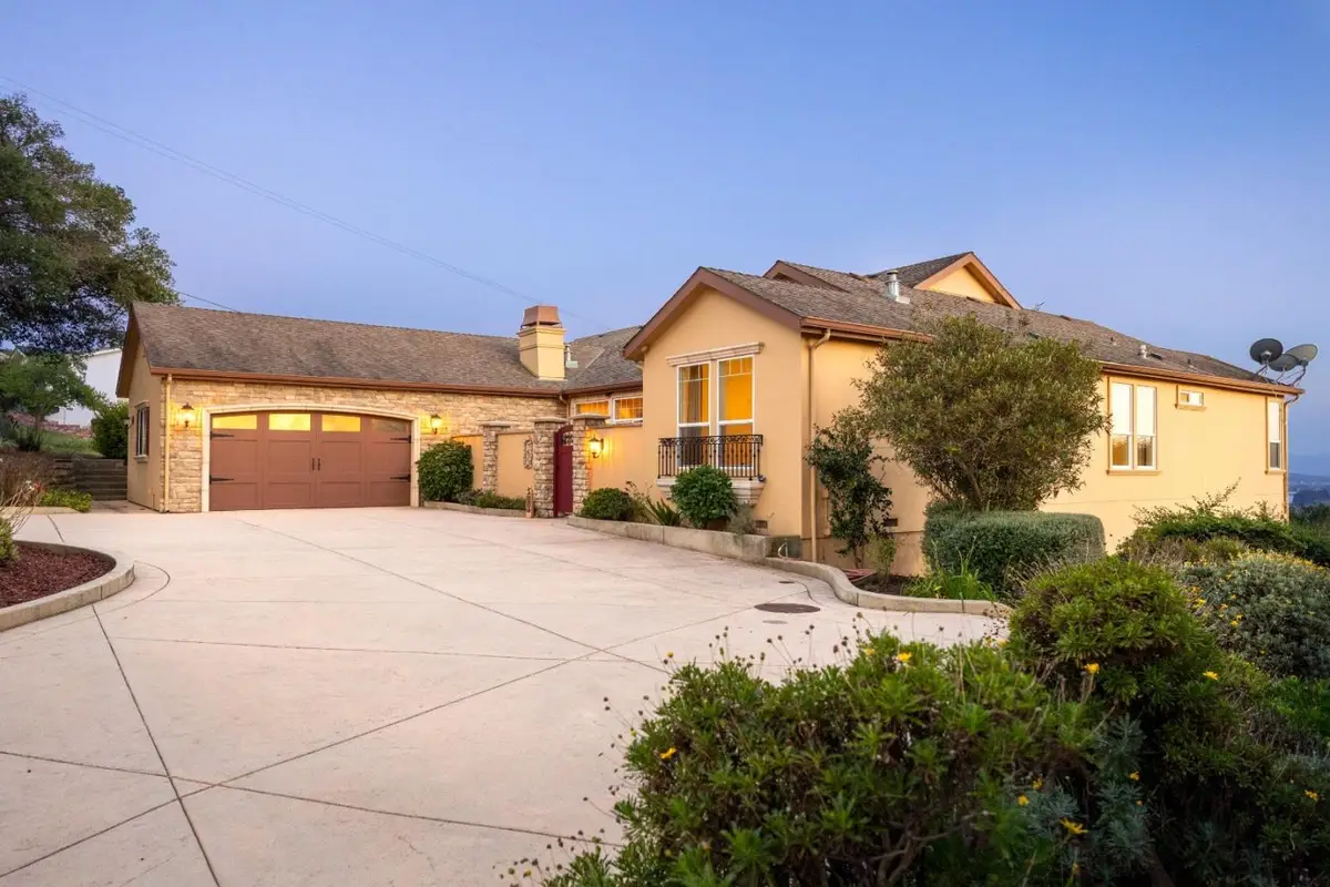 960 Smith Road, Watsonville, CA 95076 - #1