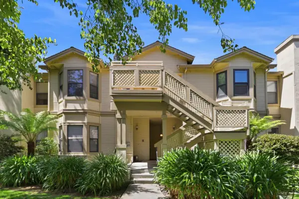 979 La Mesa Terrace #Apt D, Sunnyvale, CA 94086