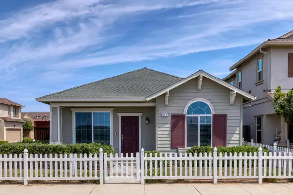 915 Rogge Road, Salinas, CA 93906