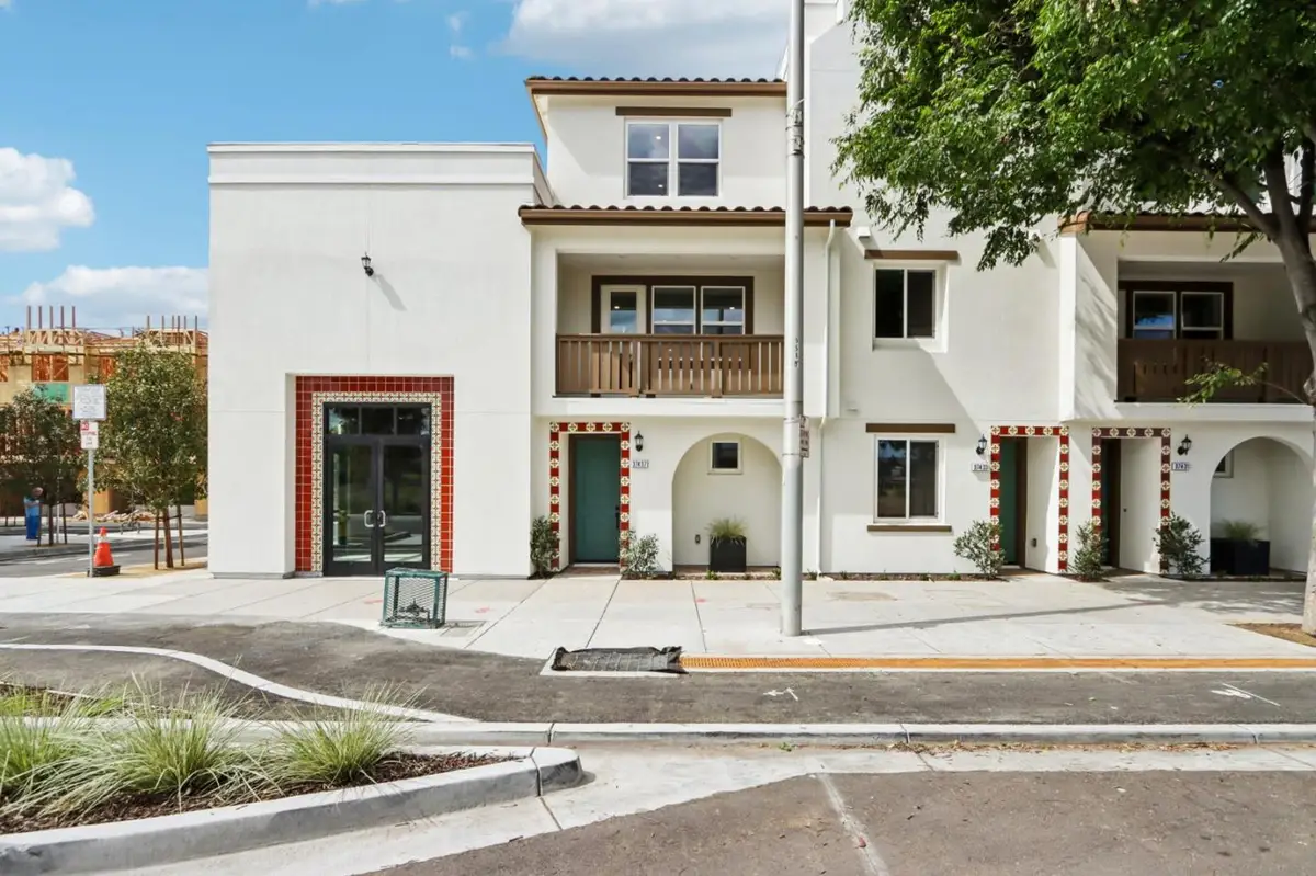 37437 Fremont Boulevard, Fremont, CA 94536 - #1