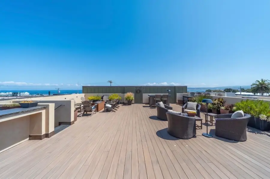 575 Foam Street #D, Monterey, CA 93940 - #2