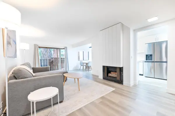 20700 4th Street #3, Saratoga, CA 95070