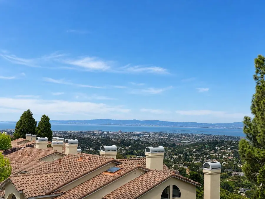 12 Clover Lane, San Carlos, CA 94070 - #3