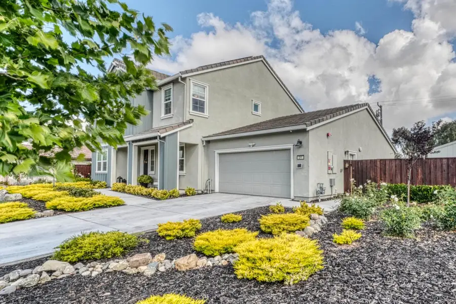 211 Scarlett Way, Hollister, CA 95023 - #3