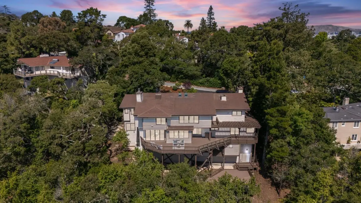 135 Newton Drive, Burlingame, CA 94010 - #1