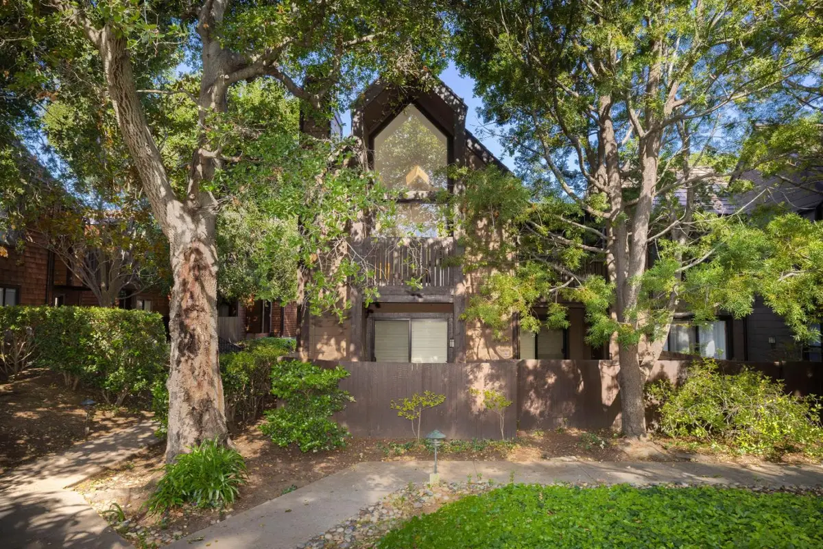 561 Thain Way, Palo Alto, CA 94306 - #1