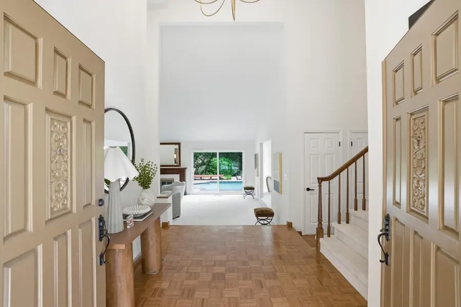 65 Falkirk Lane, Hillsborough, CA 94010 - #2