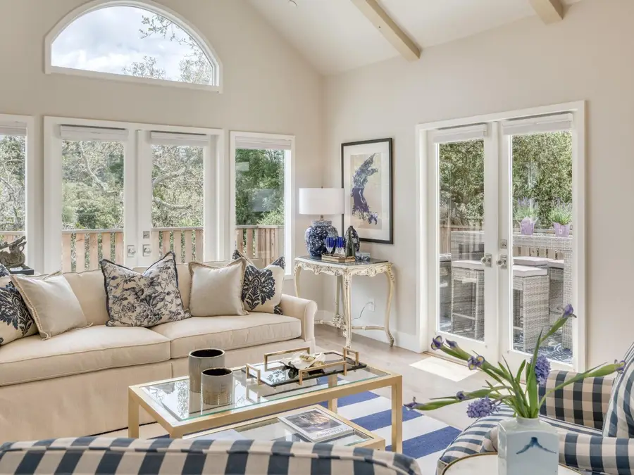 4 Ne Of 10th On Mission, Carmel, CA 93921 - #2