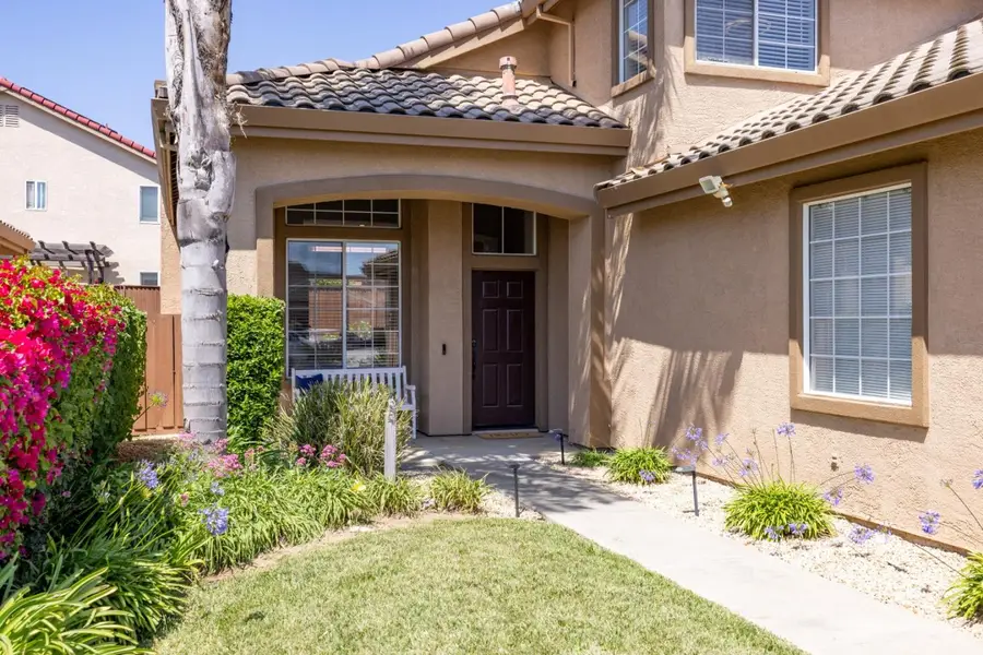 345 Chardonnay Drive, Salinas, CA 93906 - #2