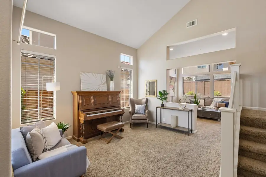 345 Chardonnay Drive, Salinas, CA 93906 - #3