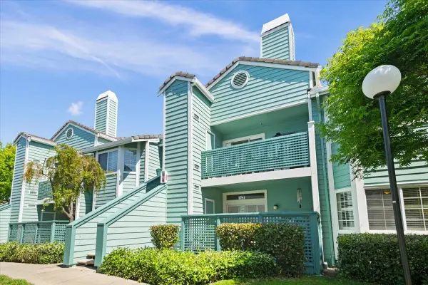 511 Dursey Drive, Pinole, CA 94564