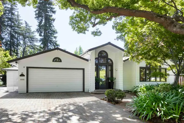 425 Claremont Way, Menlo Park, CA 94025