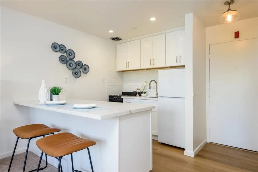 815 N Humboldt Street #409, San Mateo, CA 94401 - #3