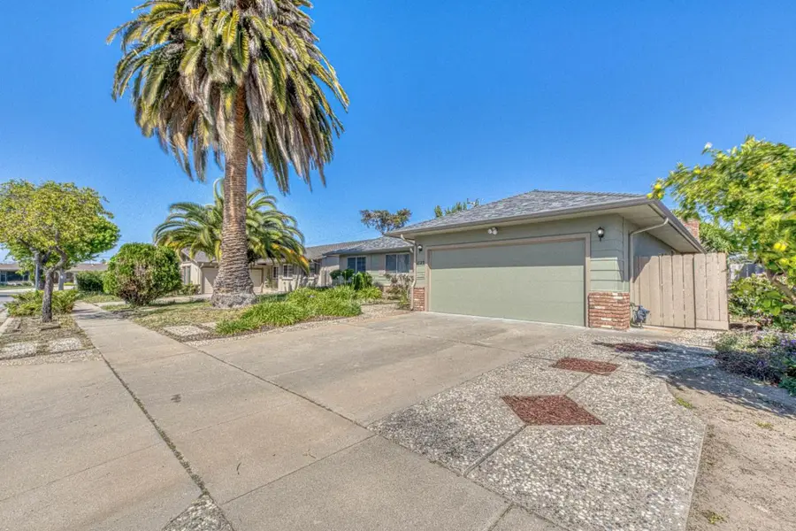 1123 San Angelo Drive, Salinas, CA 93901 - #2