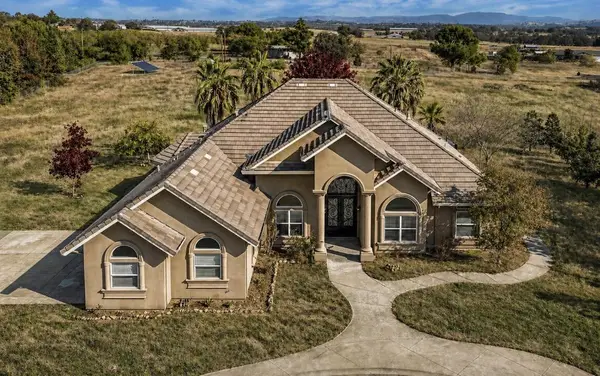 363 Emerald Lane, Valley Springs, CA 95252