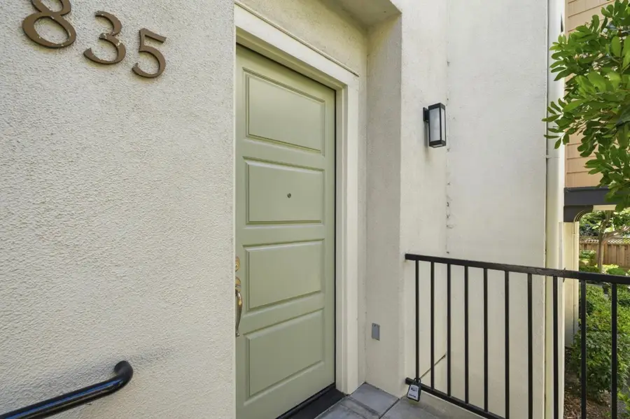 835 S Bayshore Boulevard, San Mateo, CA 94401 - #3