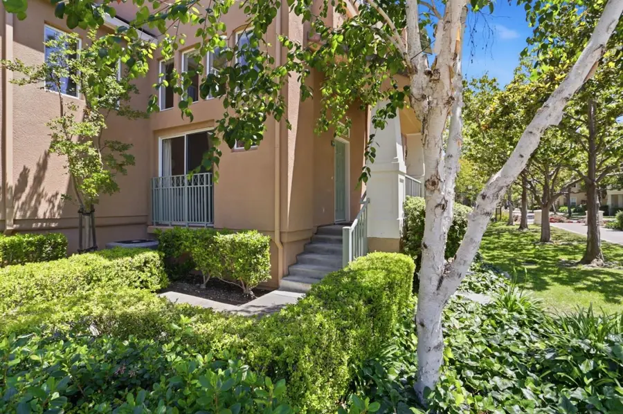 154 Paseo Court, Mountain View, CA 94043 - #3