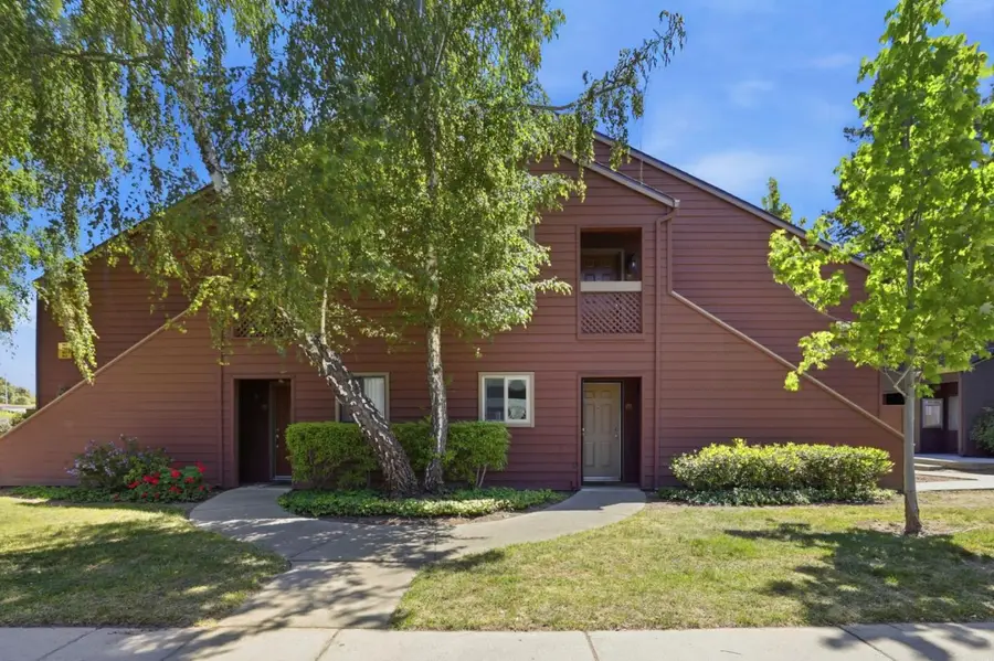 945 Catkin Court, San Jose, CA 95128 - #2